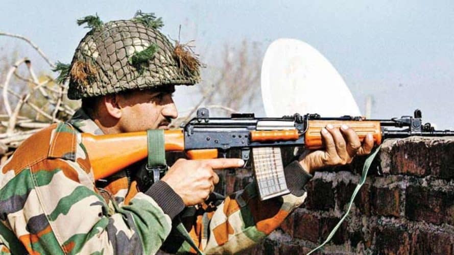 Govt signs mega Rs 700-crore deal to buy 72,000 modern rifles for Indian Army