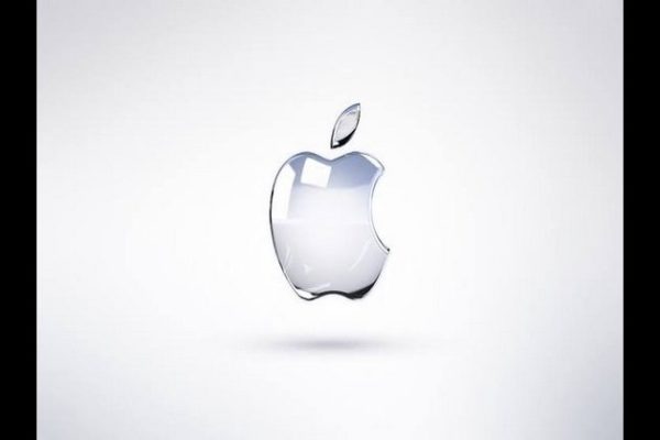 Apple kills 15-inch MacBook Pro for a model an inch bigger