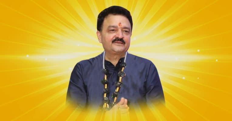 Pandit Raj Kumar Sharma Aces Astrology With His Predictions - Digpu