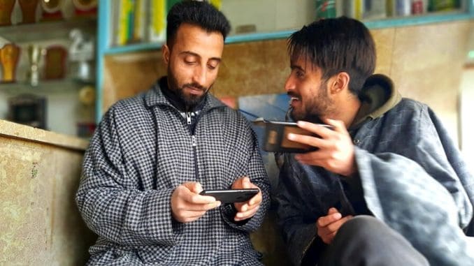Youth ecstatic as social media curbs lifted in J&K