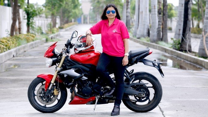 Sarika Mehta - Biker for A Cause - Achievers News Digpu