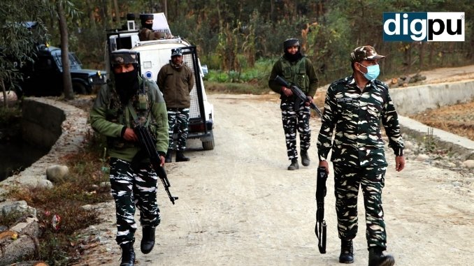 Lashkar-e-Toiba commander among four militants killed in south Kashmir