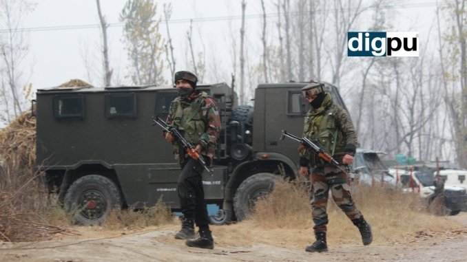 After brief firing, ‘Lamboo Bhai’ among militants escape gunfight site in Pulwama - Digpu News