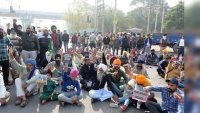 Farmers begin day-long hunger strike-Digpu