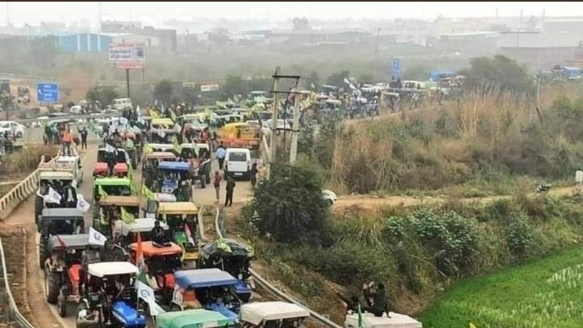 Farmers tractor rally enters Delhi to support the protest