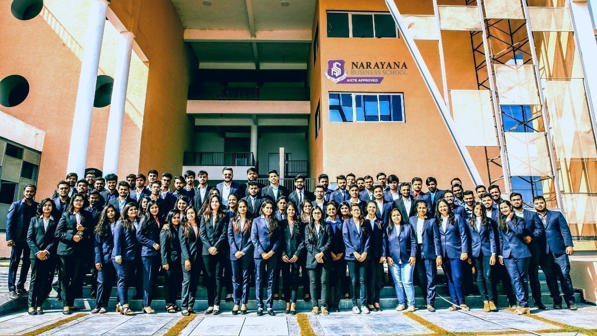 Application closes soon for MBA/ PGDM Program at Narayana Business School - Digpu