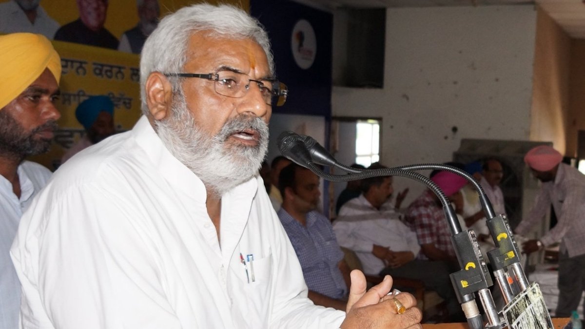 Surjit Kumar Jyani says Govt ready to listen but farmers are stubborn - Digpu