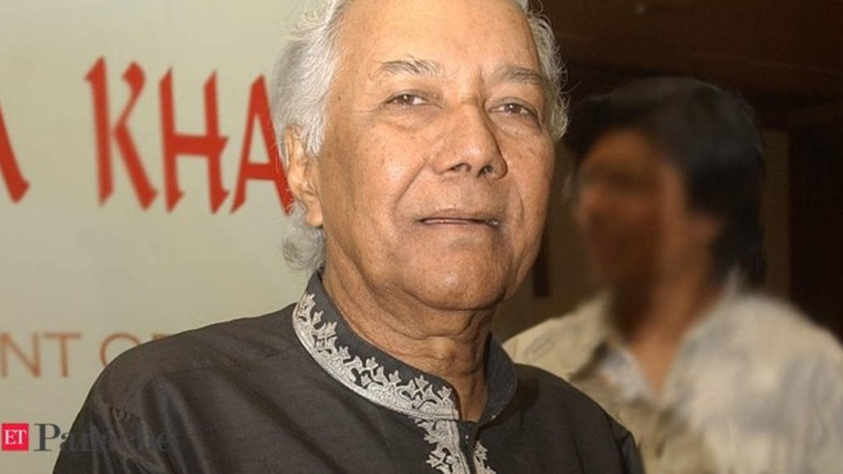 Ustad Ghulam Mustafa Khan laid to rest with full state honours-Digpu