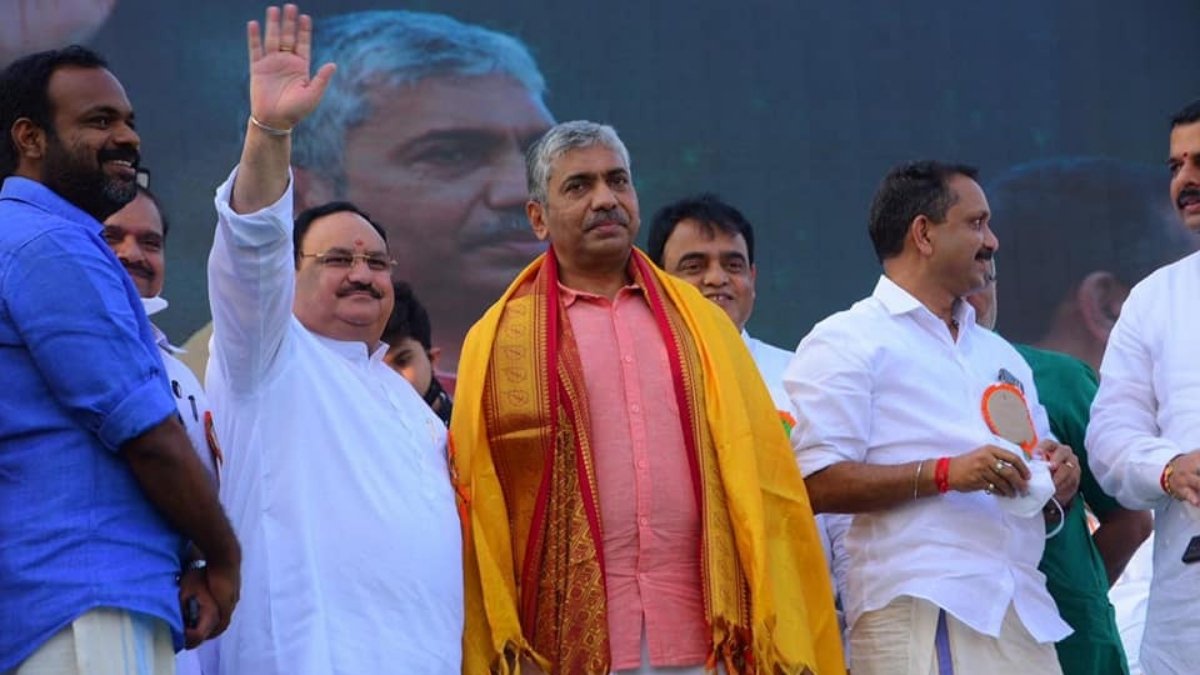 Former Kerala DGP Jacob Thomas joins the Bharatiya Janata Party (BJP) - Digpu