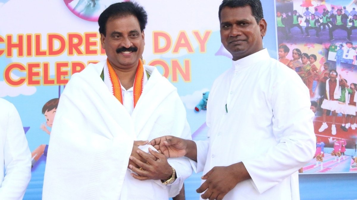 Puducherry Congress MLA John Kumar resigns from his post - Digpu