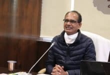 Shivraj Chouhan plants sapling at MP Secretariat to protect the environment - Digpu