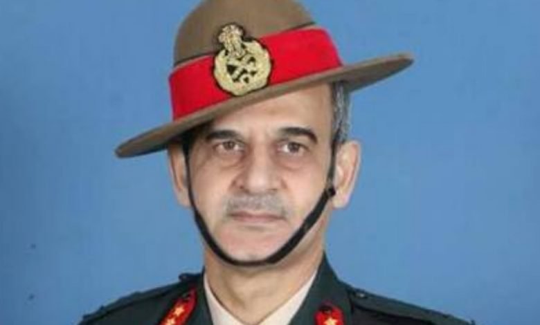Lt Gen Savneet Singh takes over as Colonel of Garhwal Rifles Regiment