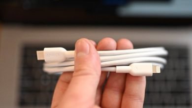 Apple working on more durable lightning cables