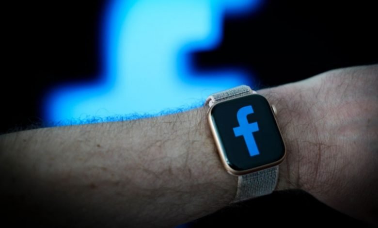 Facebook to launch a smartwatch with messaging, fitness features