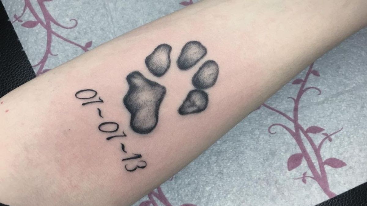 10 heartwarming tattoo ideas to show off your inseparable family bond Digpu 
