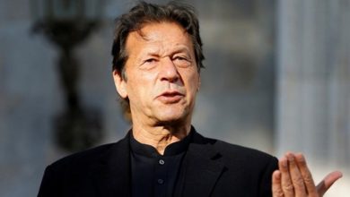Pak opposition asks PM Imran Khan to resign