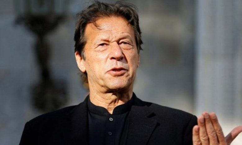 Pak opposition asks PM Imran Khan to resign