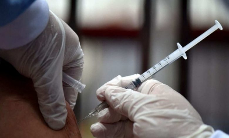 4 people fall ill after receiving China's Sinovac vaccine jabs