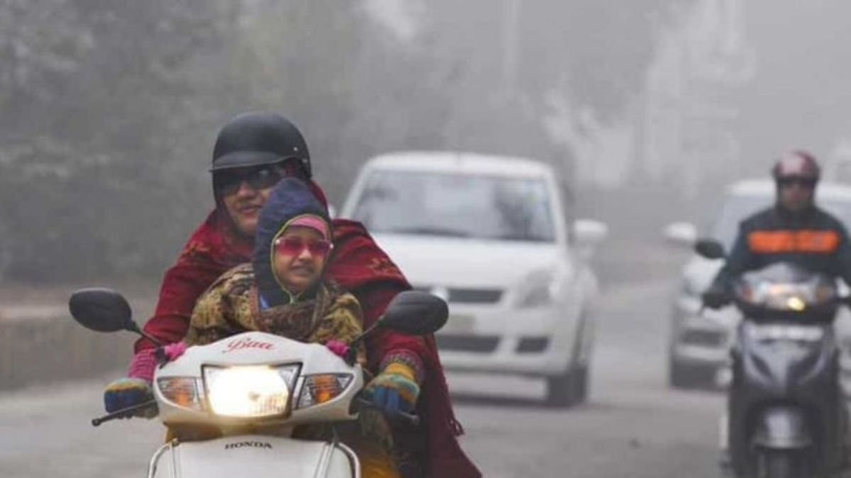 Teacher runs mobile school on scooty for rural children in MP