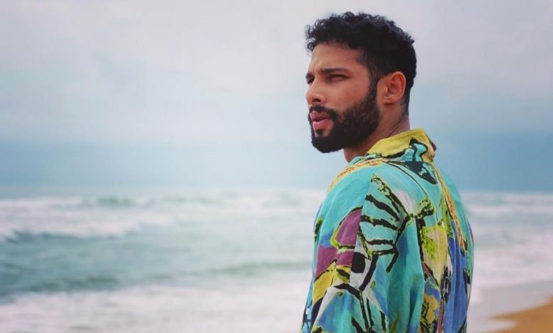 Siddhant Chaturvedi composes song to uplift fans amid COVID pandemic
