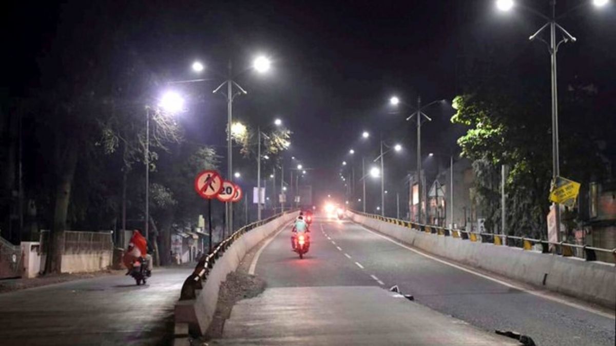 Weekend lockdown, night curfew in Maharashtra to curb COVID-19 spread
