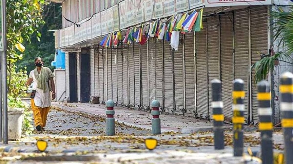 COVID-19: Weekend curfew imposed in Delhi