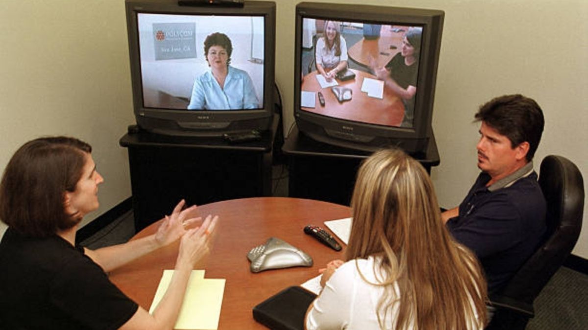 Videoconferences more exhausting when participants don't feel group belonging, study finds