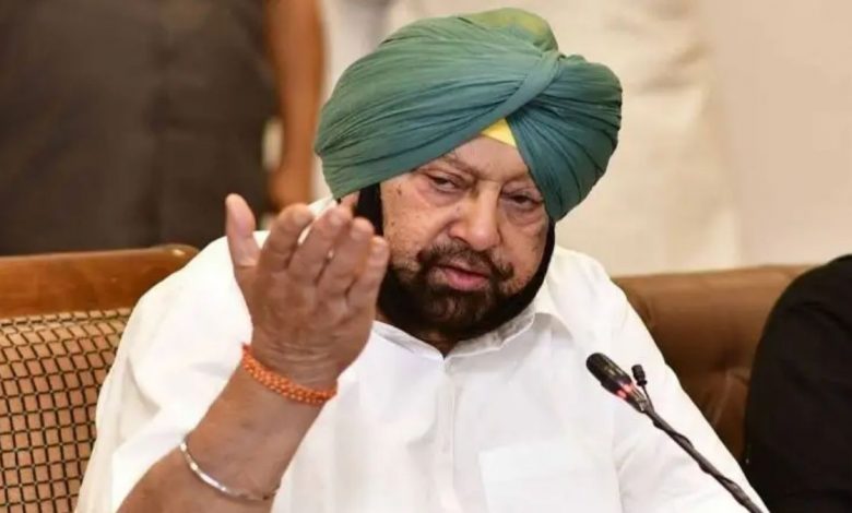 Punjab CM challenges Navjot Singh Sidhu to contest polls against him