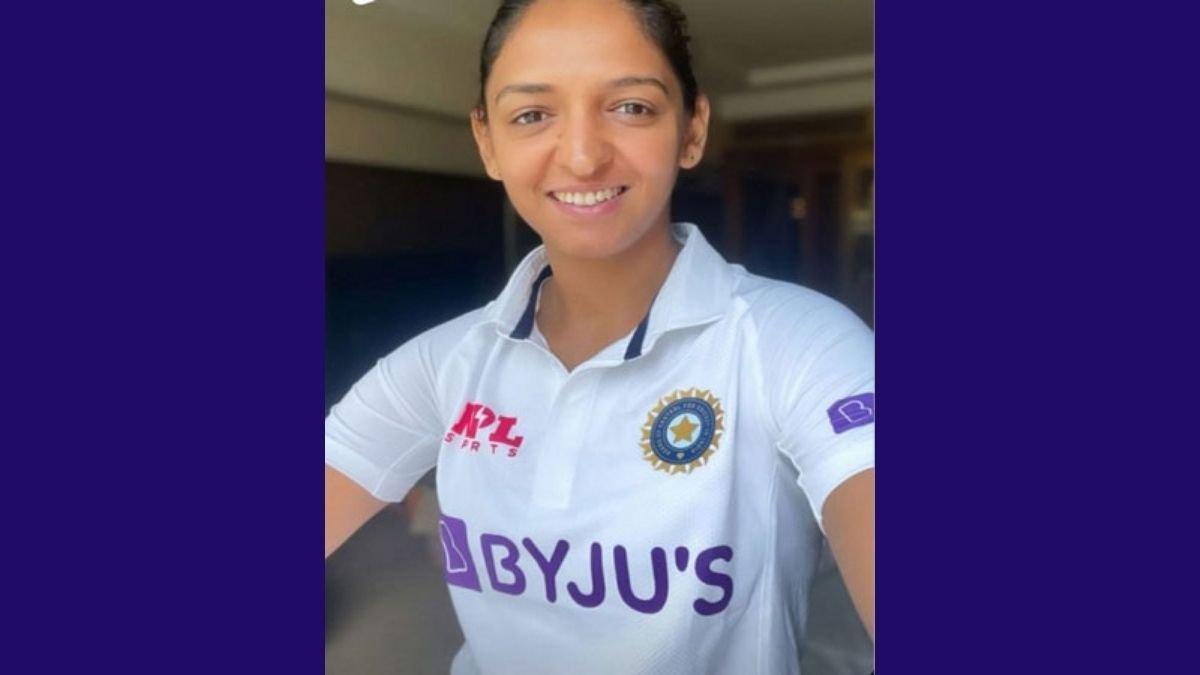 India batswoman Harmanpreet shared a picture of herself sporting the Test jersey (1)