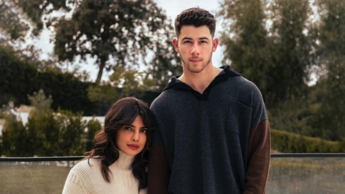 Priyanka and Nick have raised their fundraising target to USD 3 million (1)