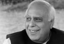 Kapil Sibal says PM Modi should apologise for mishandling of COVID-19