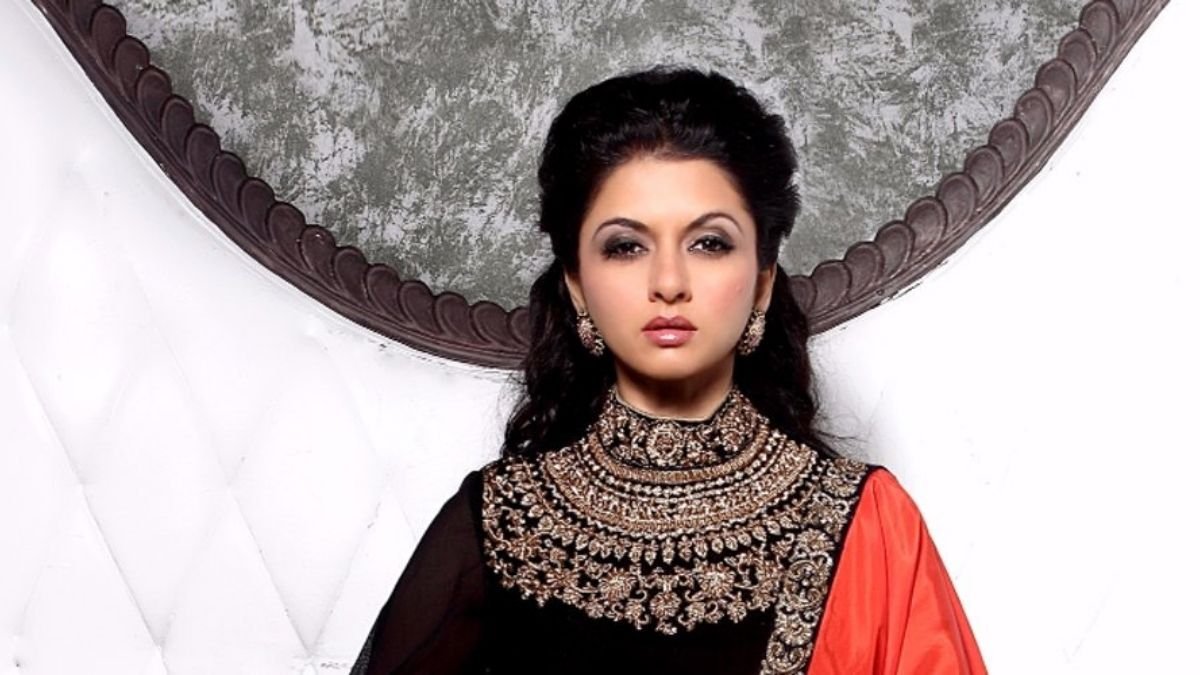 Actor Bhagyashree posted her mothers fight against several health issues (1)