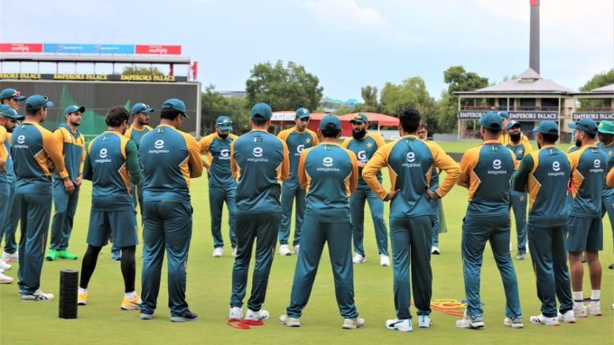 Pakistan Cricket team to undergo 10 days isolation during their England tour
