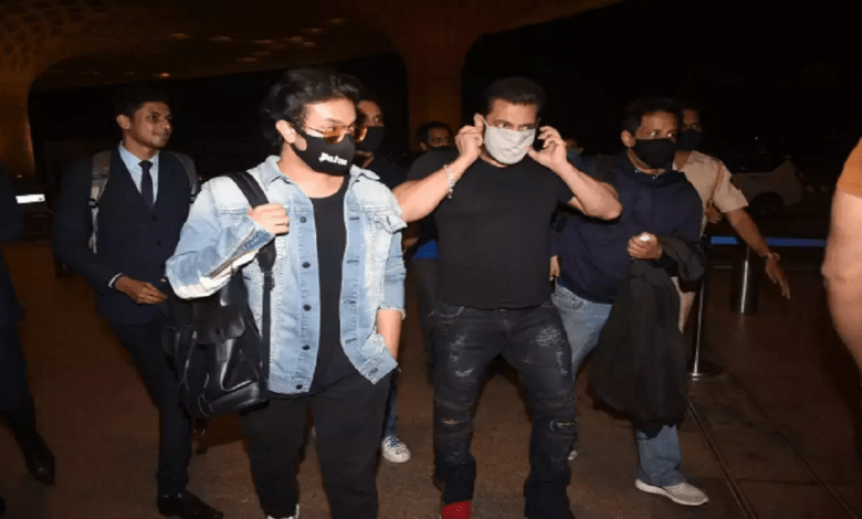 Salman Khan stopped by a CISF officer at airport