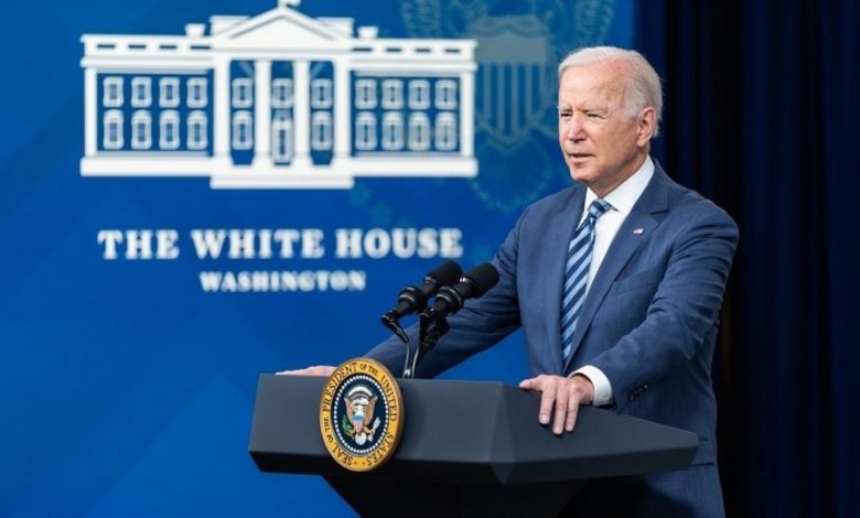 Experts believe Joe Biden's vaccination rule for workers is backed by legal precedents