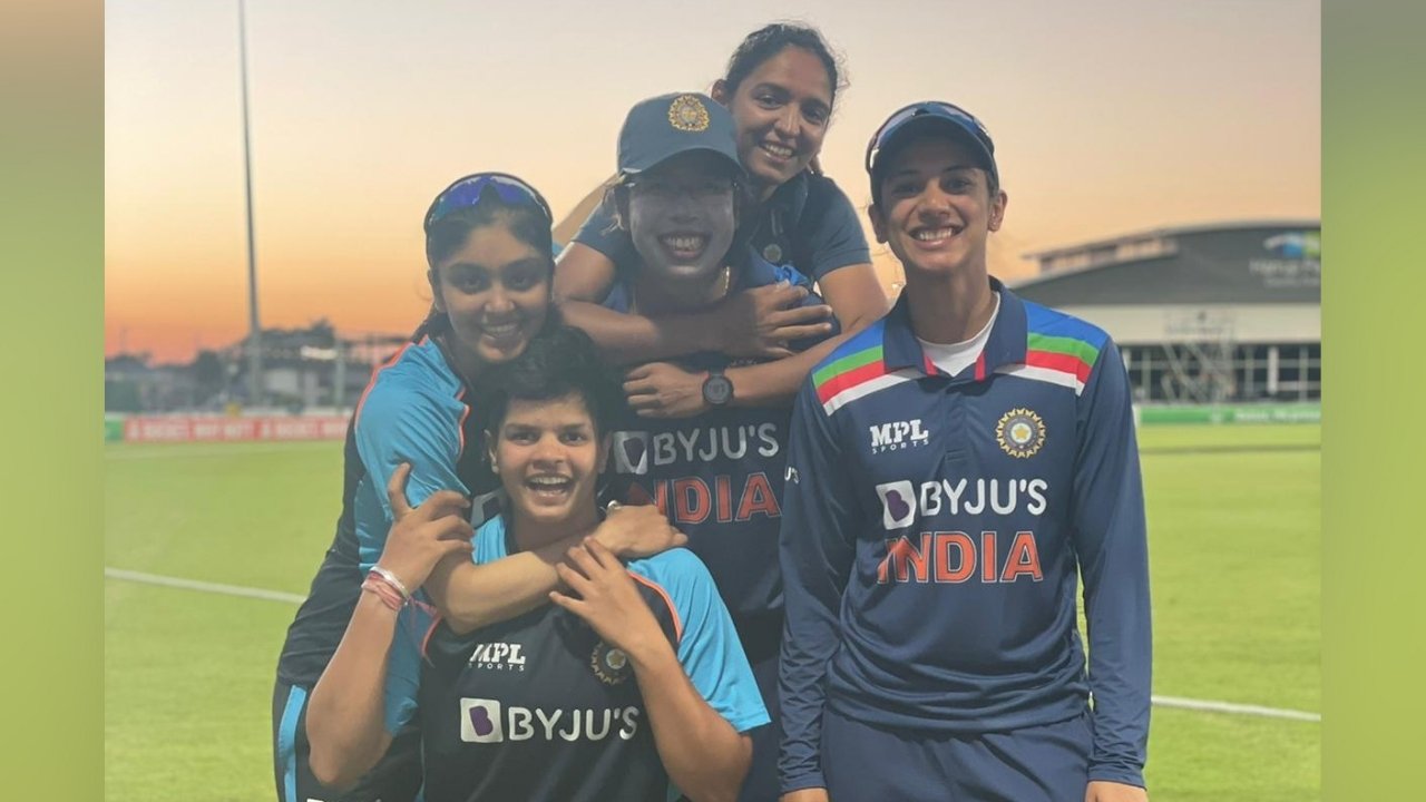 India women's cricket team ends Aussie 26 consecutive ODI winning streak with Rana and Sharma twin cameos - Digpu News