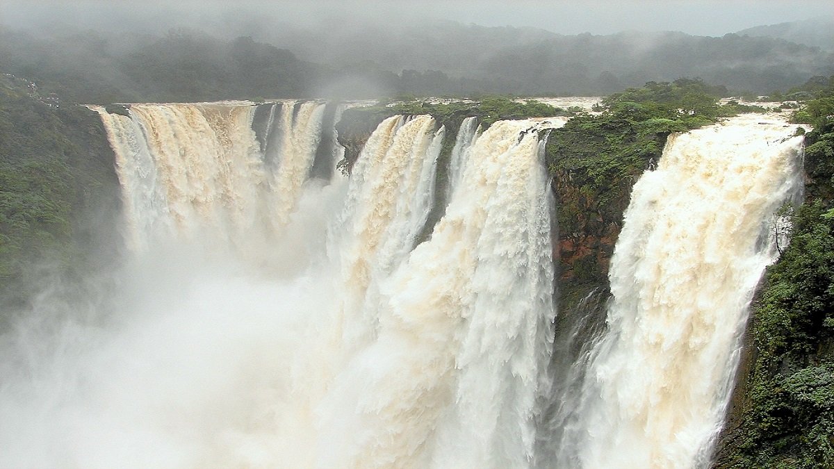 Jog Falls, one of the 10 best places to revisit in India during monsoon