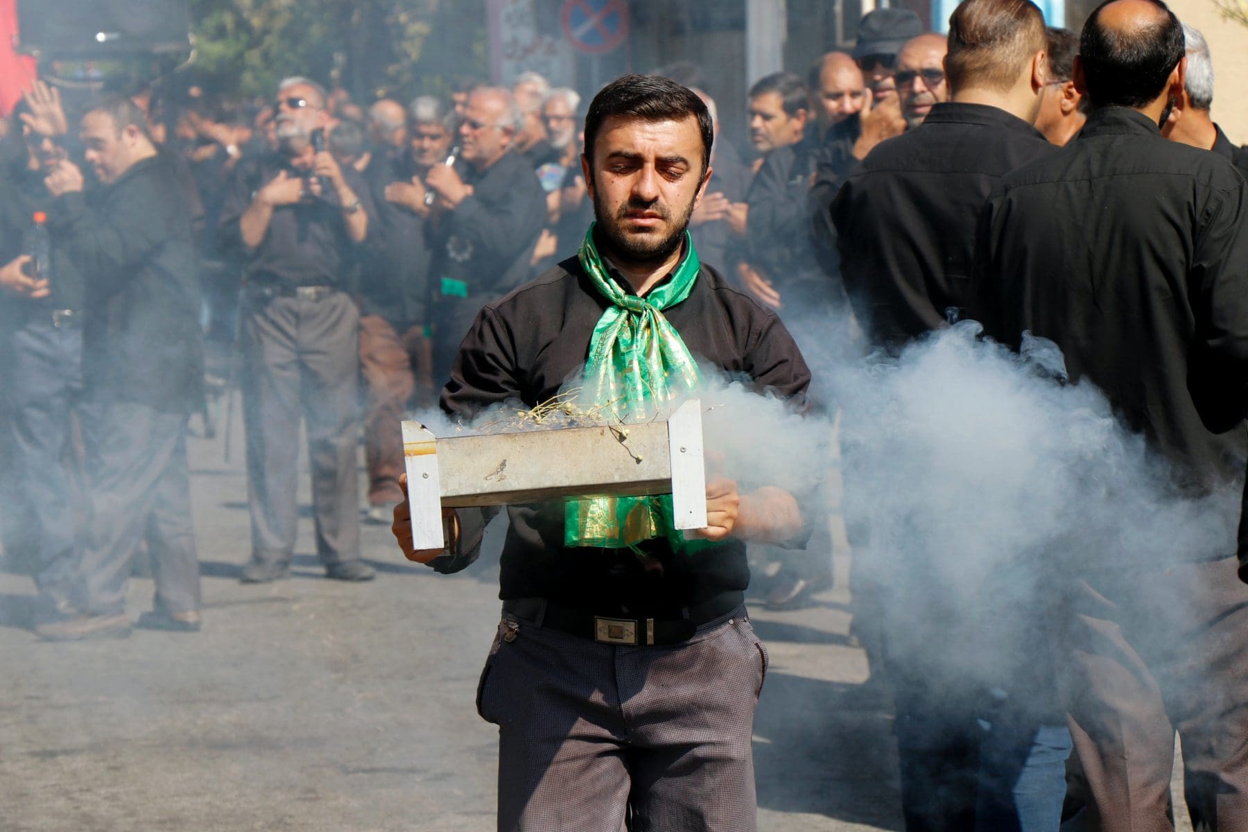 Is India Trying to Create a Shia Sunni Divide in Kashmir