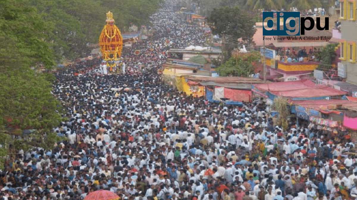 Shri Siddharudha Swamy Math in Hubli attracts devotees from all over