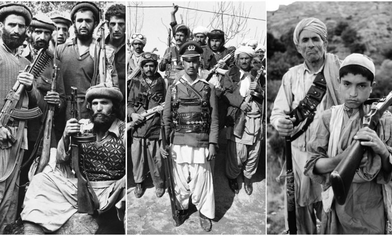 Afghan Mujahideens fighting Soviet Invasion