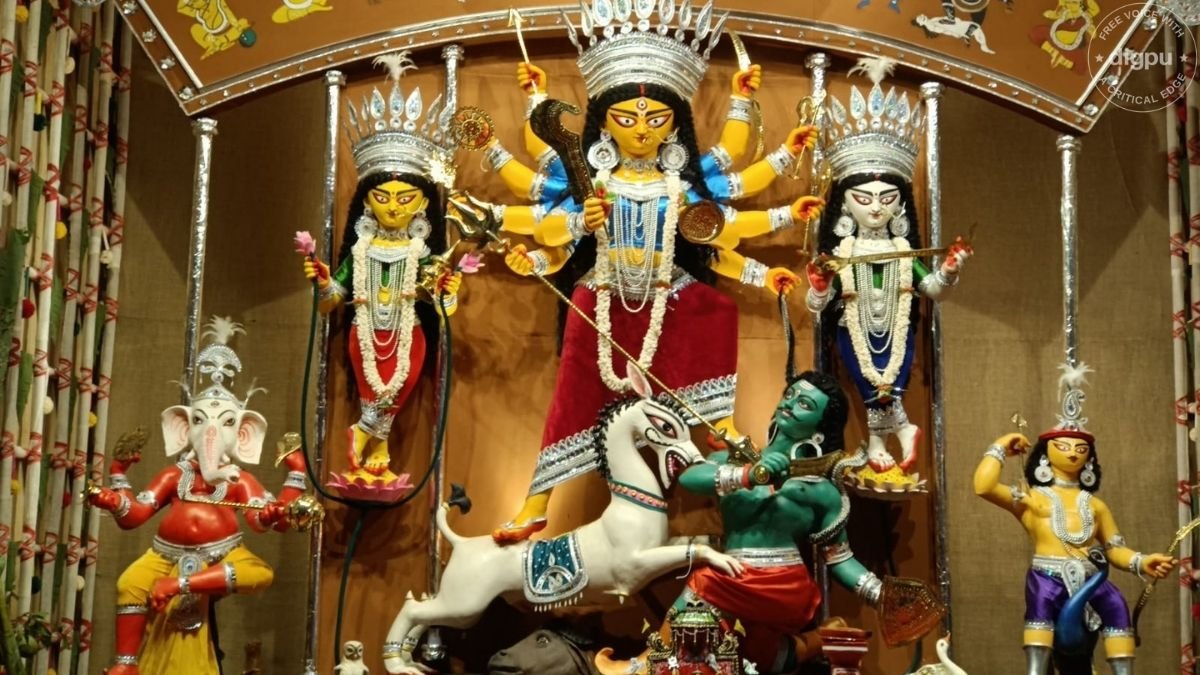 Durga puja 2021 in West Bengal has witnessed a lot of both good and bad new trends