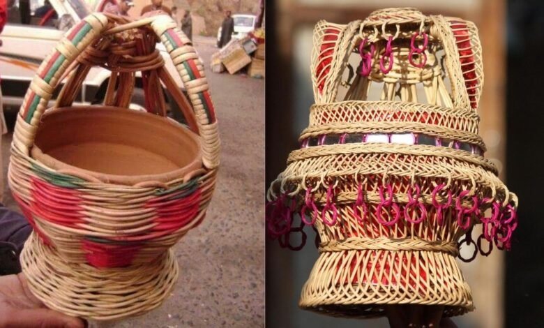 Cold weather in Kashmir increases demand for Kangri