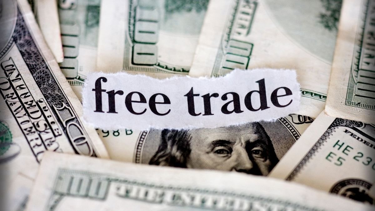 Is the dwindling support for free trade based on valid claims?