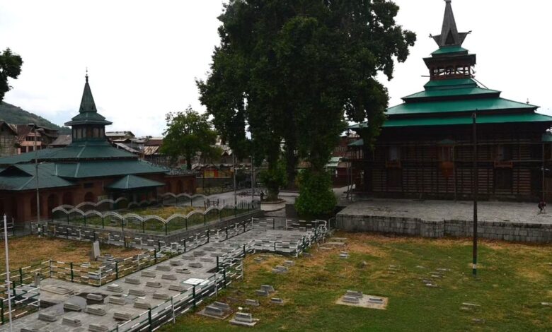 Martyrs' Graveyard Srinagar