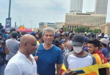 Sri Lanka protesters break through police barricades to storm President residence