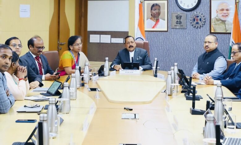 Union Minister Dr Jitendra Singh announces the launching of CSIR’s "One Week, One Lab" countrywide campaign from 6th January 2023