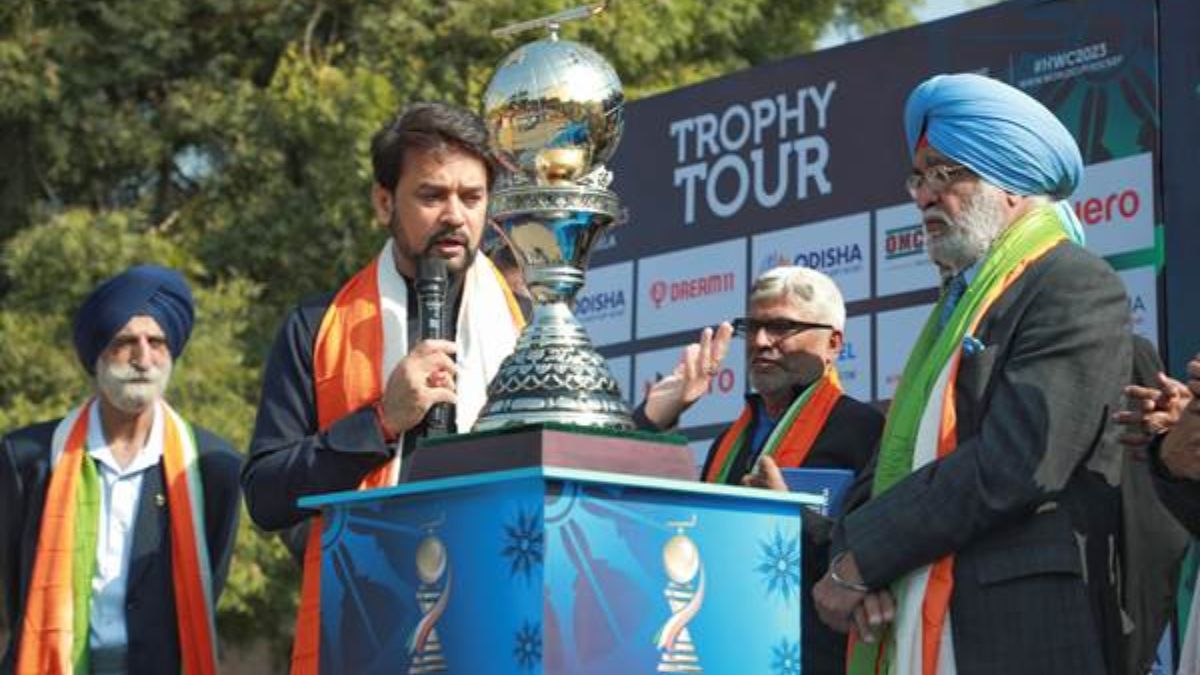 Shri Anurag Thakur unveils Hockey World Cup trophy in National Capital