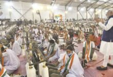 KVIC takes a decision to increase the income of workers associated with Khadi