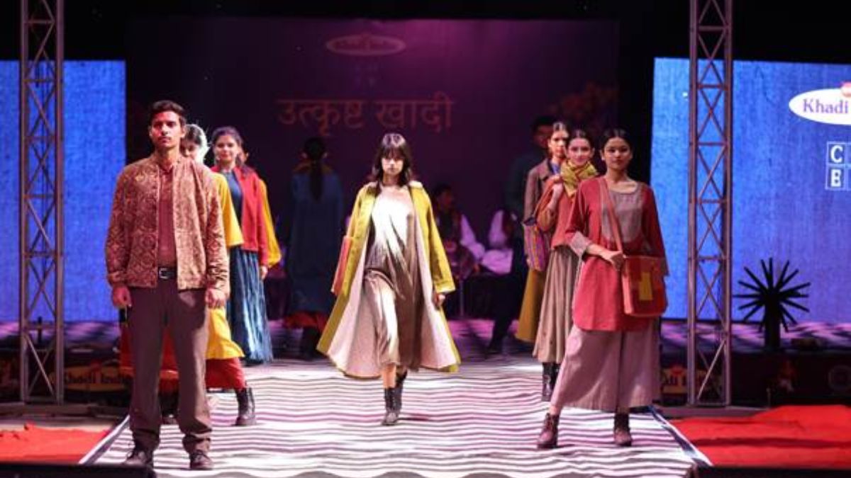 The spectacular 'Khadi Fashion Show' mesmerizes audiences on the White Rann of Kutch
