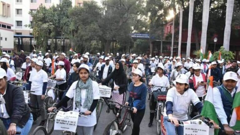 Union Health Ministry organises “Cycle for Health” rally at Lady ...